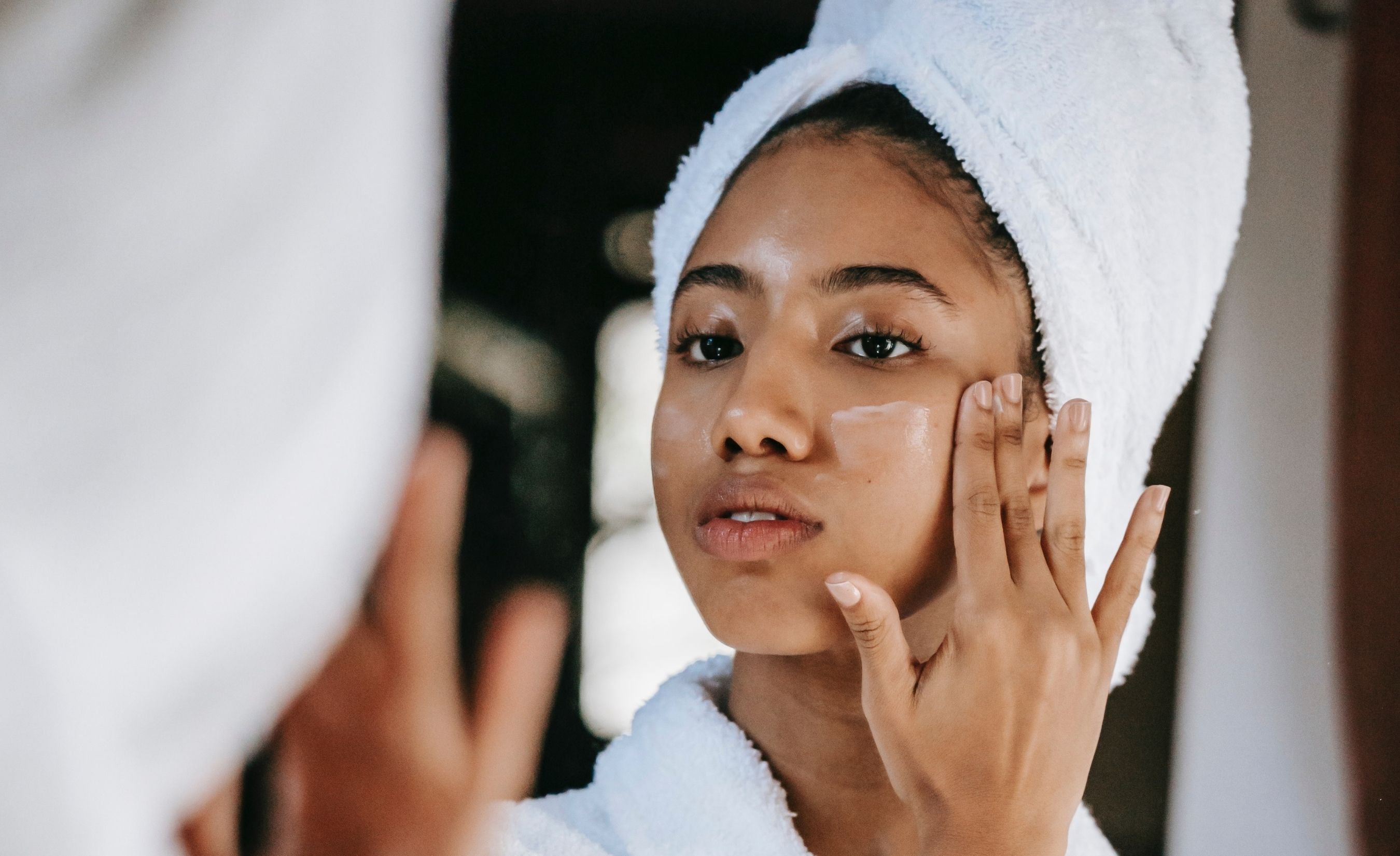 Se tartiner le visage de vaseline : On vous dit si le slugging est une  bonne idée