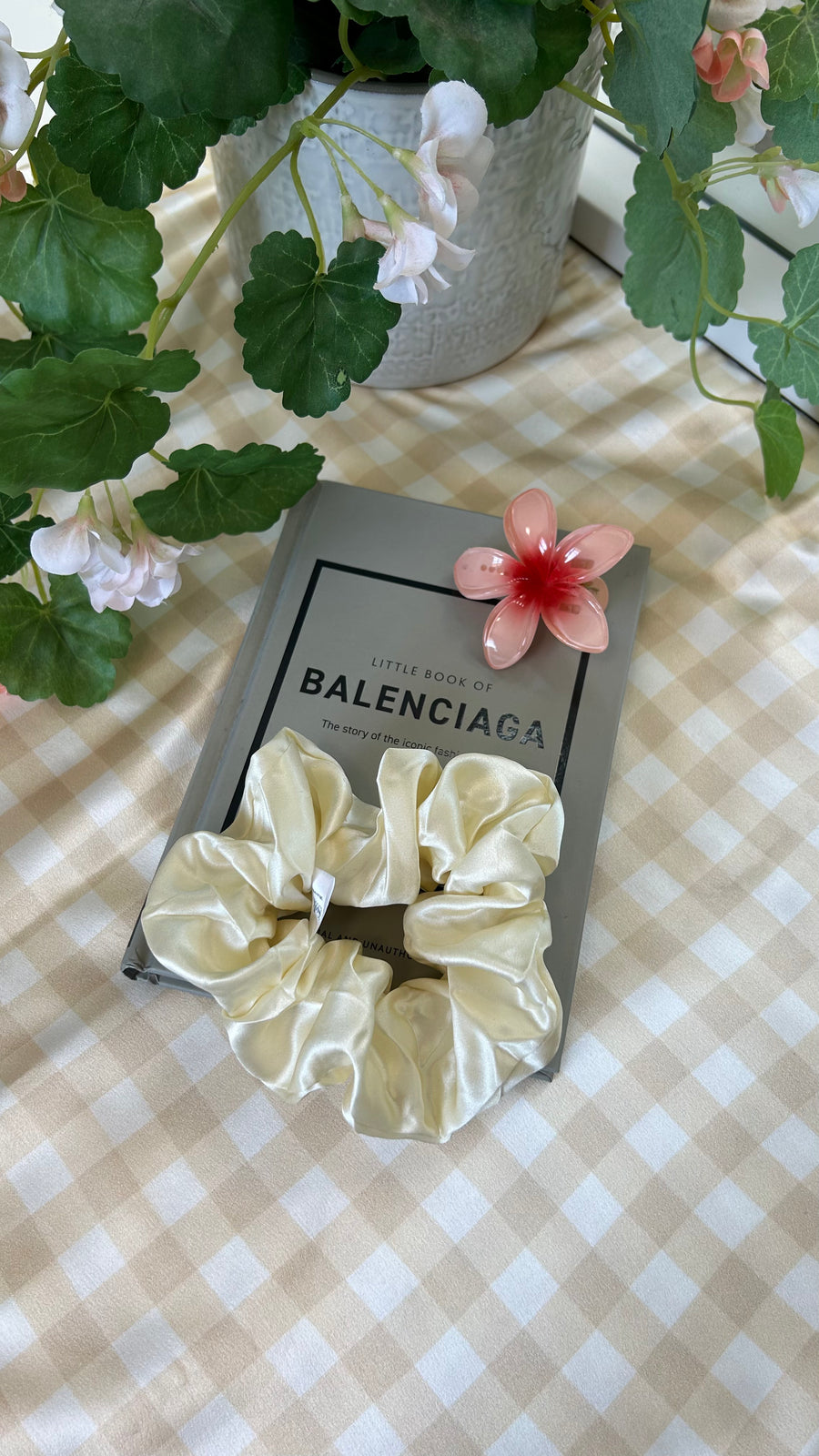 Scrunchie-Elastique à cheveux en pure soie de mûrier biologique. A l'unité.