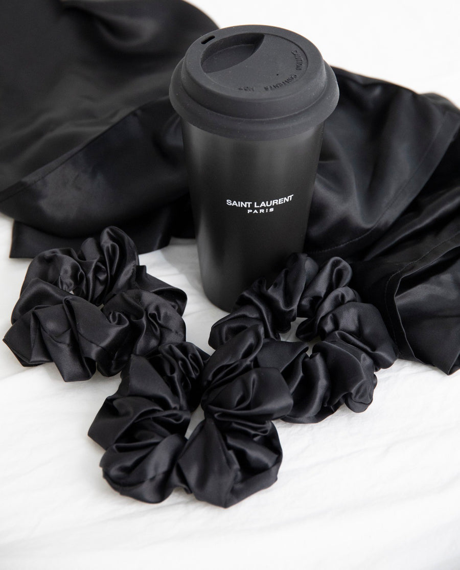 Stock d'équitation et scrunchie en fausse soie cachemire Stock d'équitation et scrunchie en fausse soie cachemire